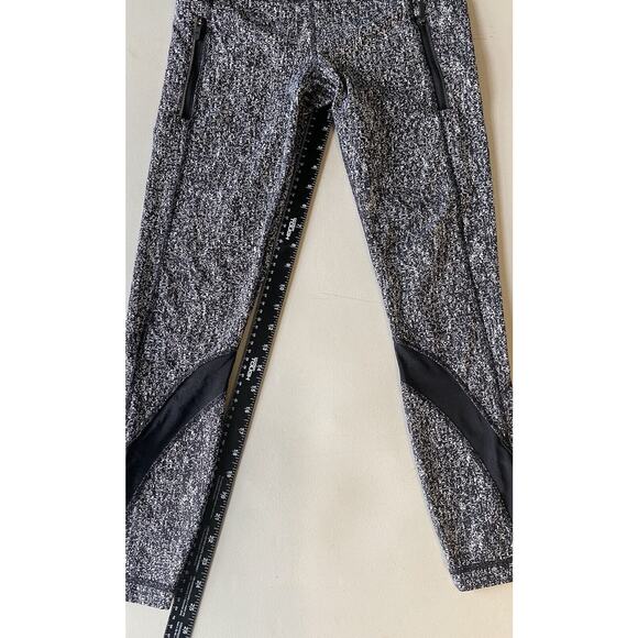 Lululemon Pants Womens Size 6 Run Inspire Tight II Mesh Black White EUC Leggings - Picture 10 of 11